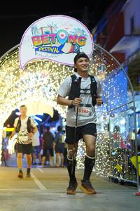 BIB: 5285
                            <button type="button" onclick="openModal(21830434)" class="btn btn-primary btn-sm float-right btn-popup" data-toggle="modal" data-target=".modal-high-quality">
                        <i class="fas fa-shopping-cart"></i> Add to Cart
                    </button>
                                            <button type="button" onclick="isThisMe(21830434, true)" class="btn btn-success btn-sm float-right btn-popup btn-isme hidden" data-toggle="tooltip" data-placement="bottom" title="นี่คือรูปของคุณใช่ไหม คลิกที่นี่เพื่อเอาเข้าอัลบั้ม">
                        <i class="fas fa-plus"></i> Add to album
                    </button>
                    <button type="button" onclick="isThisMe(21830434, false)" class="btn btn-warning btn-sm float-right btn-popup btn-isnotme hidden">
                        <i class="fas fa-ban"></i> Remove from album
                    </button>